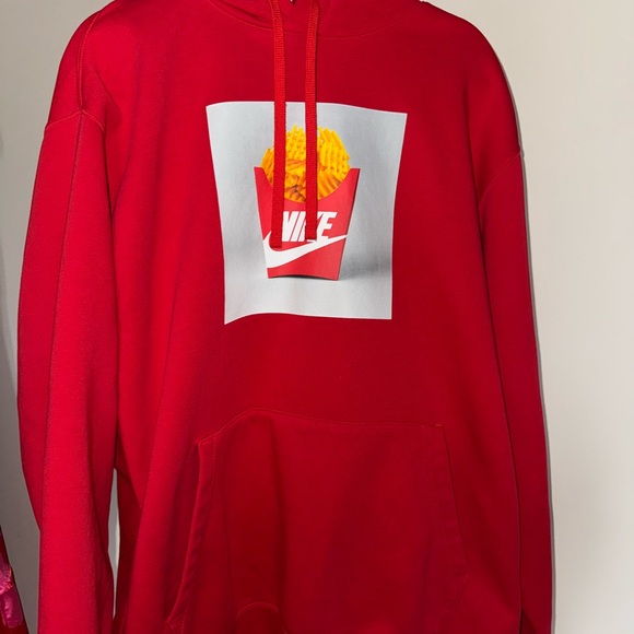 Nike Red Graphic Men's Sweater with Fry Design - Picture 8 of 8